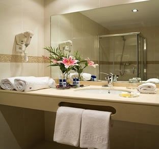 Hotel Arena Χιχόν Εξωτερικό φωτογραφία