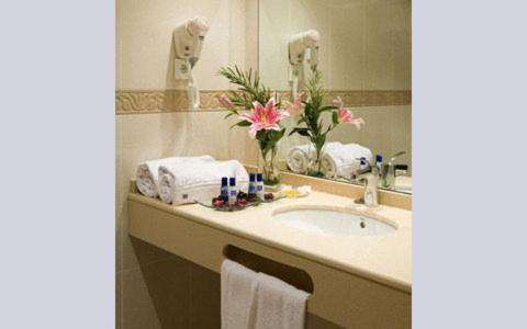 Hotel Arena Χιχόν Εξωτερικό φωτογραφία